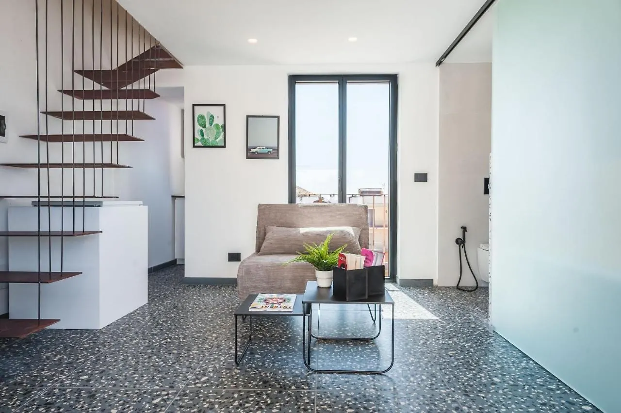 Grimaldi Apartments With Terrace By Wonderful Italy CTA Itálie