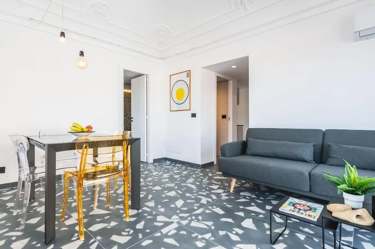 Grimaldi Apartments With Terrace By Wonderful Italy CTA