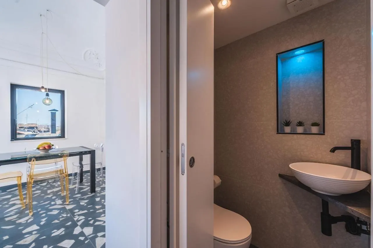 Grimaldi Apartments With Terrace By Wonderful Italy CTA